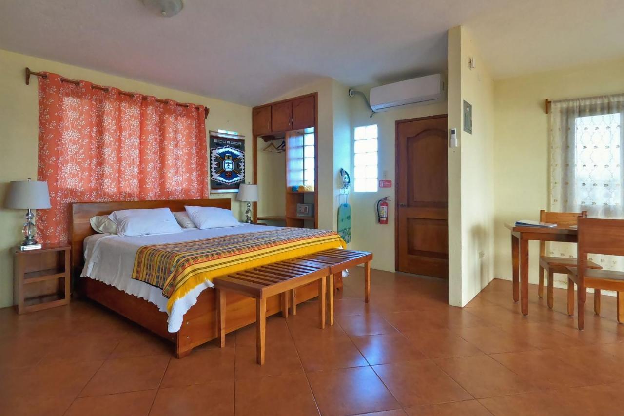 The Galeodan Suites Puerto Baquerizo Moreno Exteriör bild